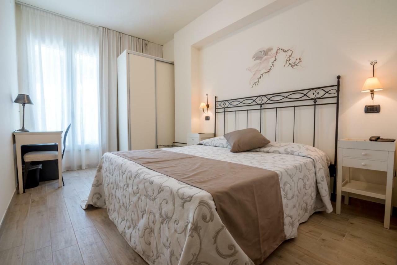 Hotel Relax Family & Spa San Benedetto del Tronto Exterior photo